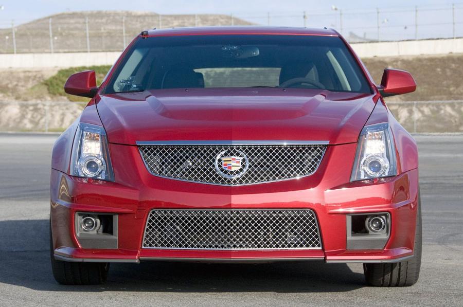  Cadillac CTS-V Wagon 2011 года  (фото 6 из 45)